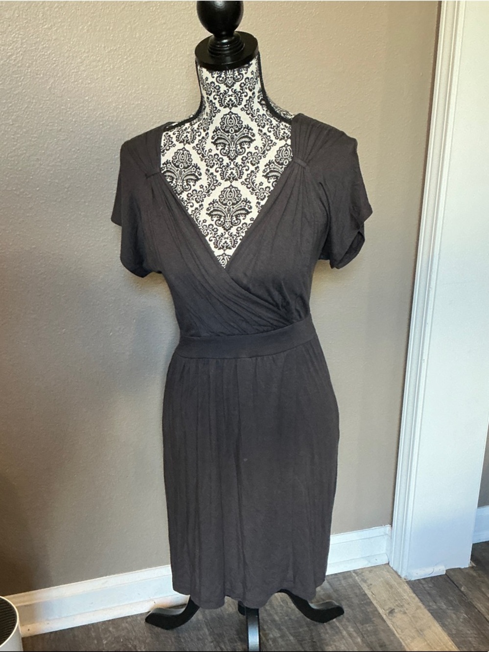 Ava & Aiden Charcoal Wrap V-Neck Midi Dress Size S